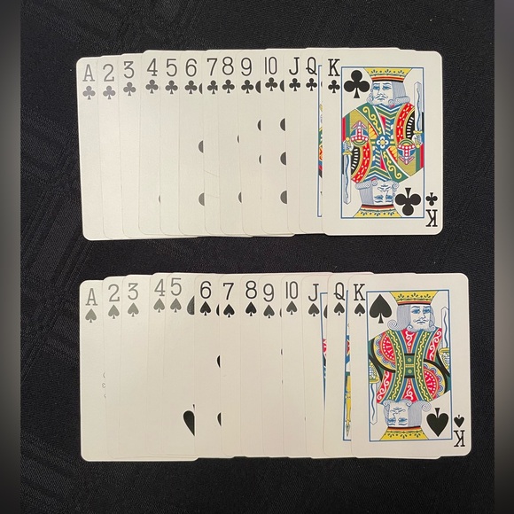 Disney, Mickey and Minnie Playing Cards - Picture 6 of 9